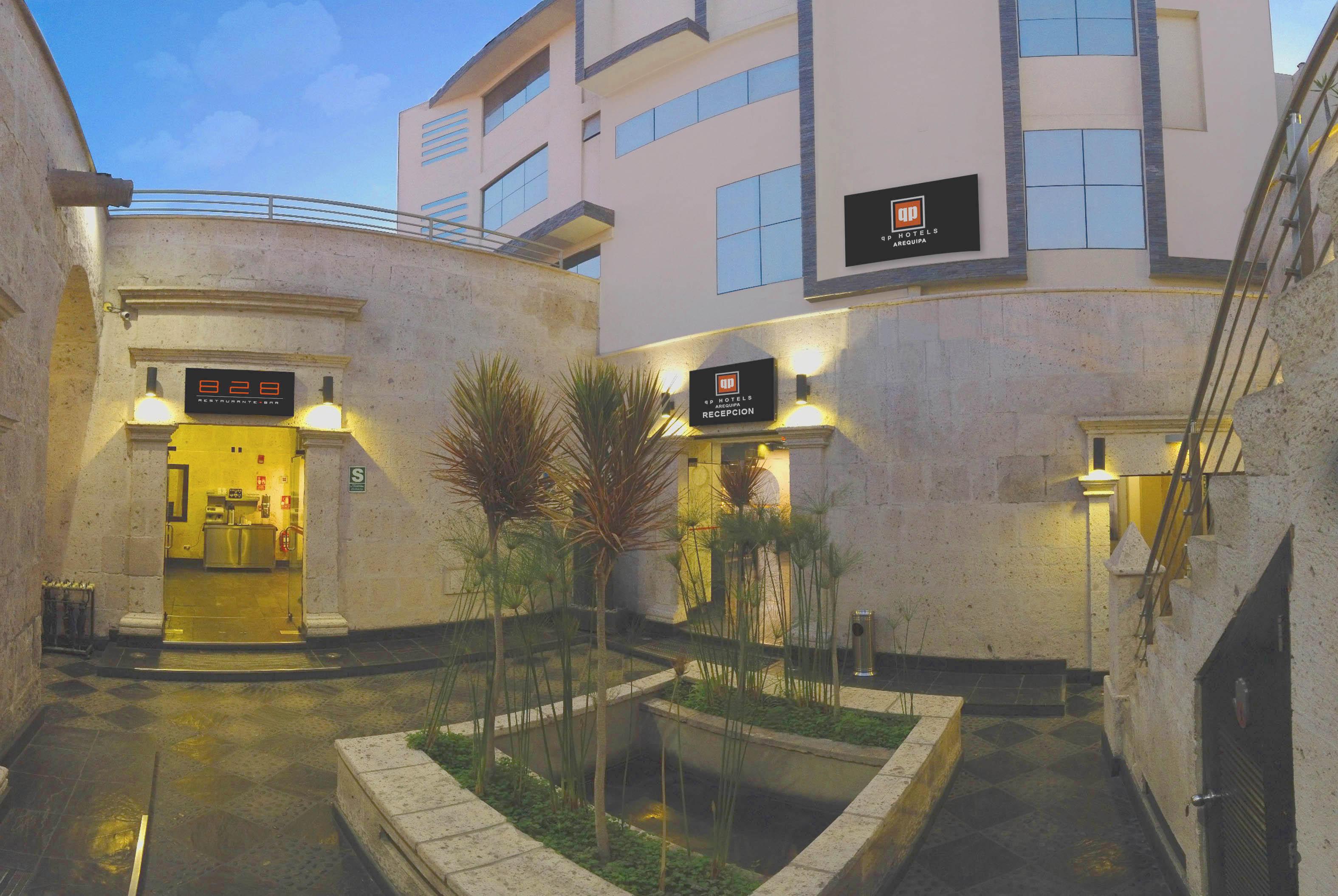 Qp Hotels Arequipa Exteriör bild